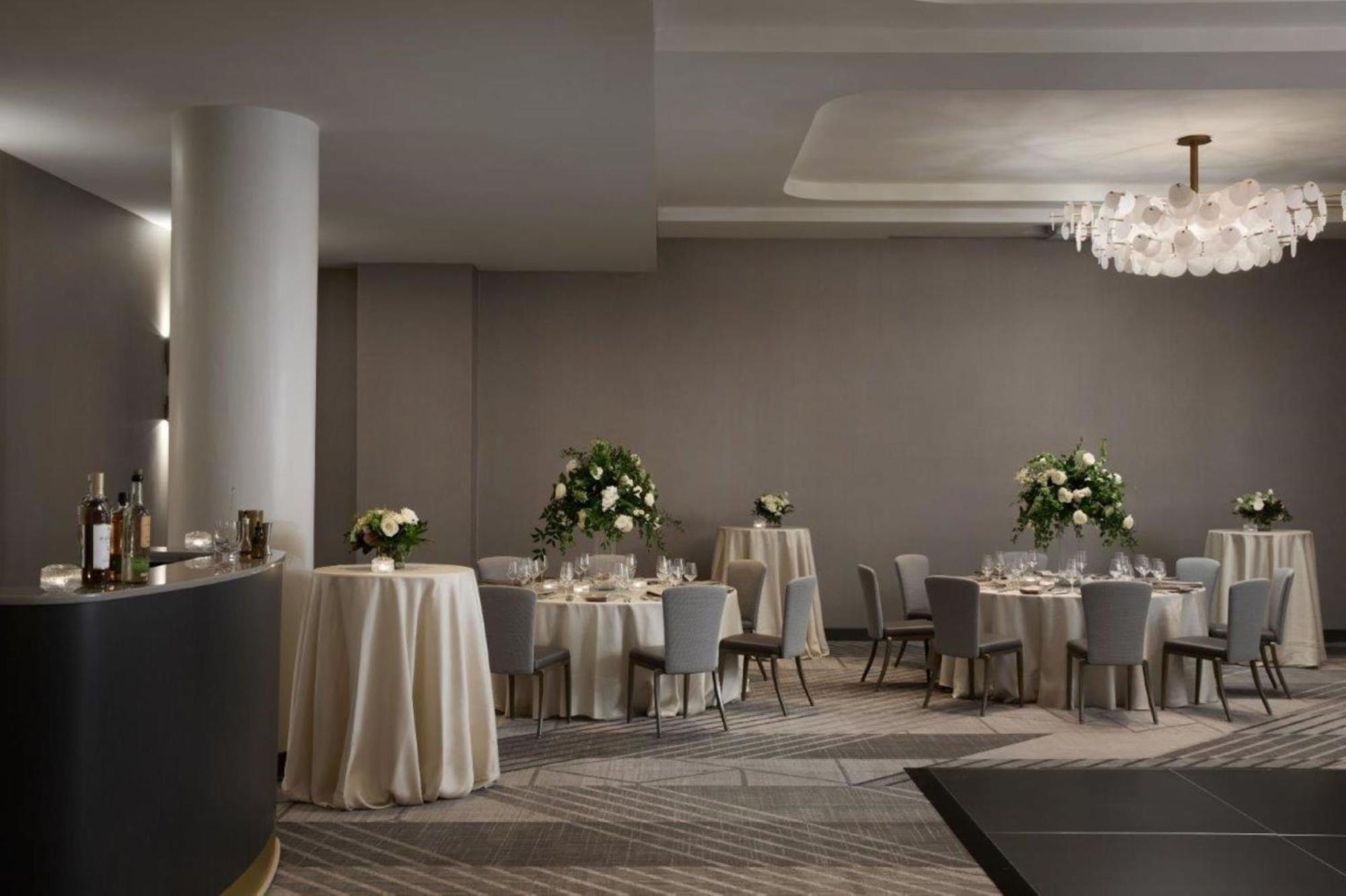Отель Intercontinental Indianapolis By Ihg Экстерьер фото