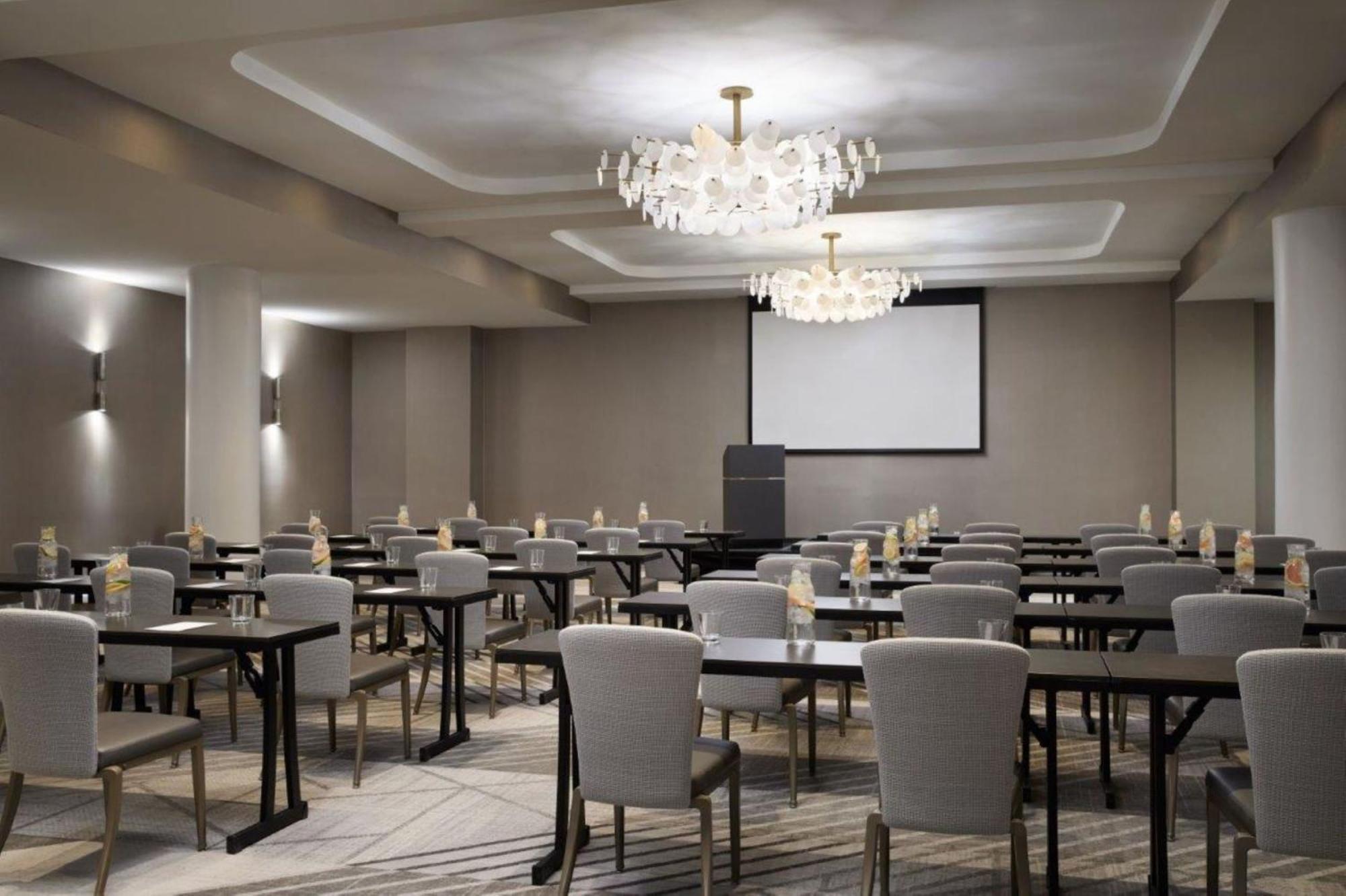 Отель Intercontinental Indianapolis By Ihg Экстерьер фото